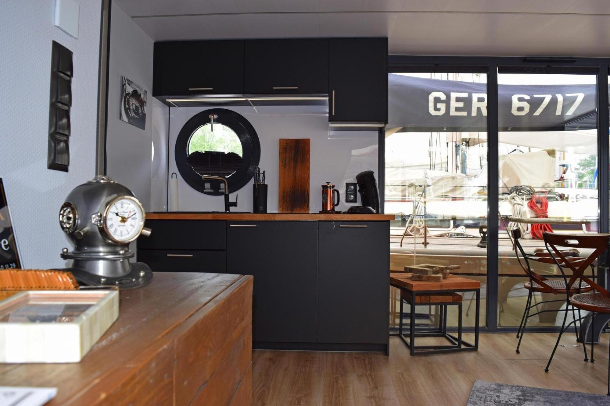 Houseboat Leni Flensburg Hotel Exterior photo